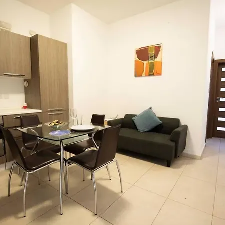 Apartment Strand 9 *